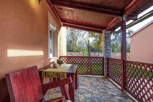 Rustic Retreat Apartments in Pridraga Hotel in Šibenik-Knin County, Croatia