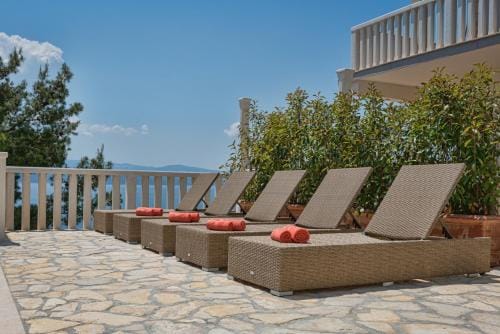 Heavenly Dream House With Pool Hotel in Split-Dalmatia County