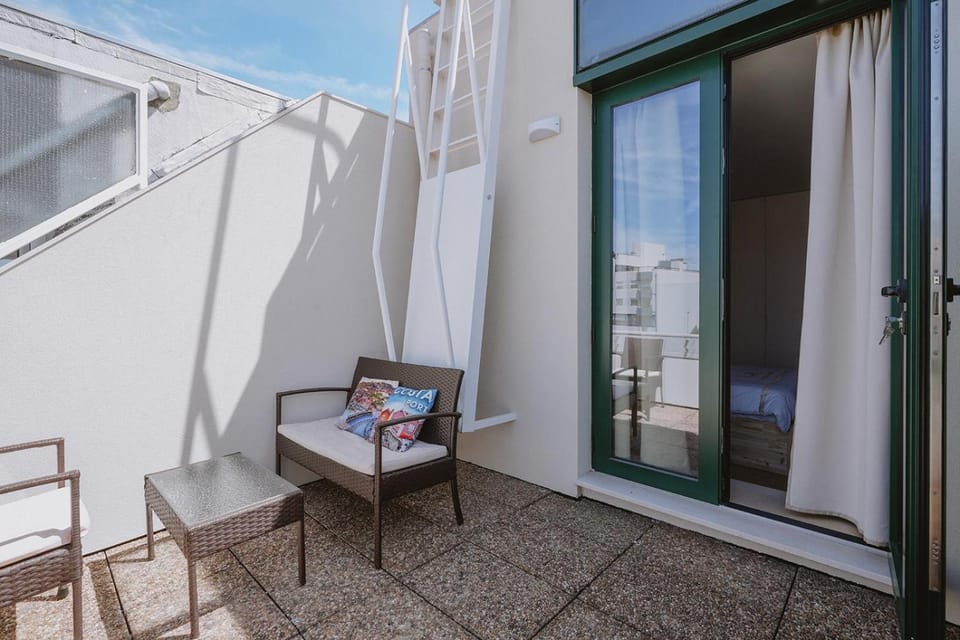 888 Hostel&Suites Apartment hotel in Aveiro District, Portugal