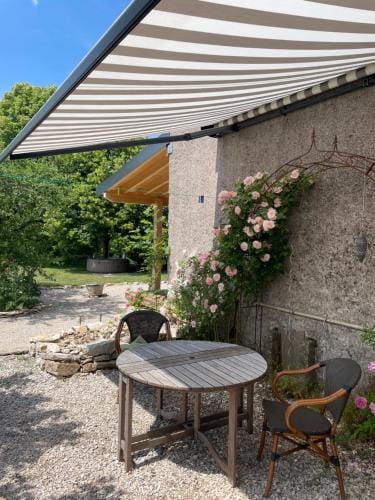 La Maison du Voyageur 1546 Hotel in Switzerland