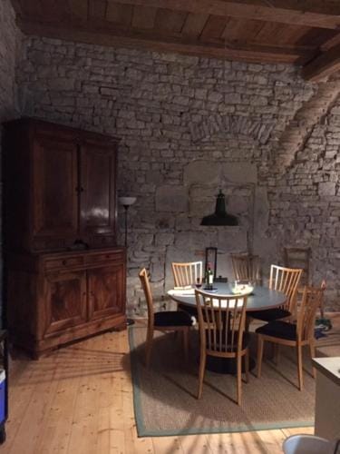 La Maison du Voyageur 1546 Hotel in Switzerland