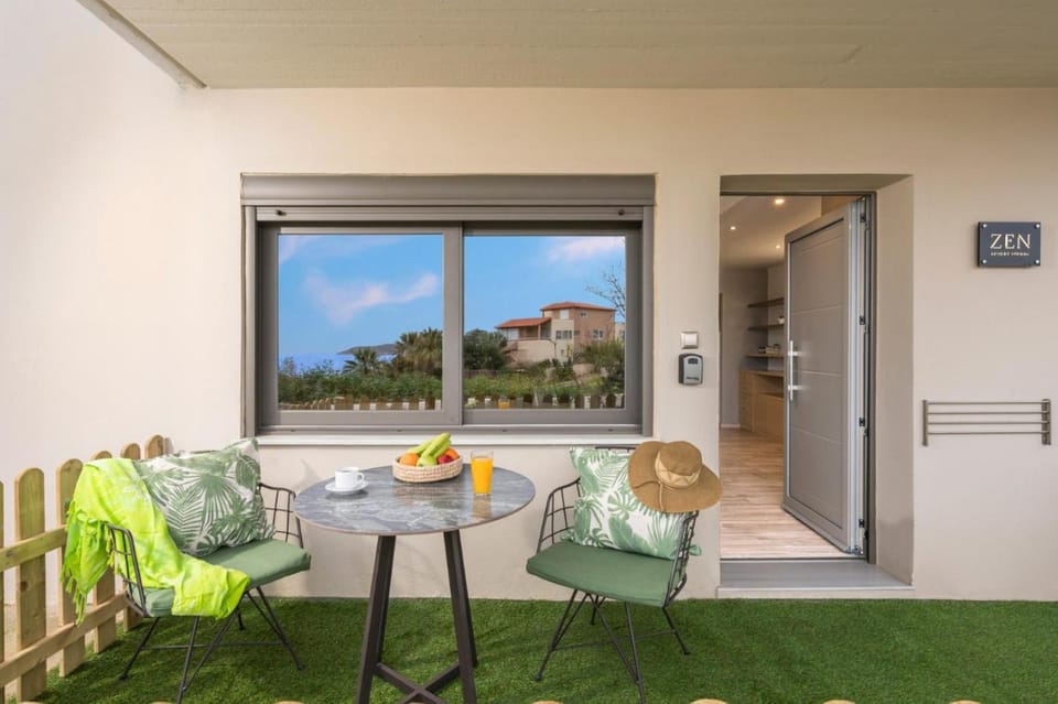 Zen luxury studio Hotel in Crete