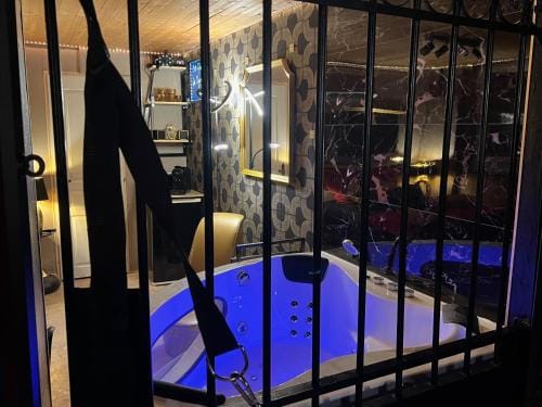 50 Nuances de Parentheses Hotel in Auvergne-Rhône-Alpes