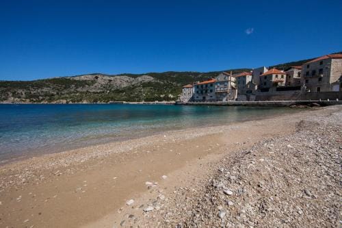 Bucol seaview suites Hotel in Komiža