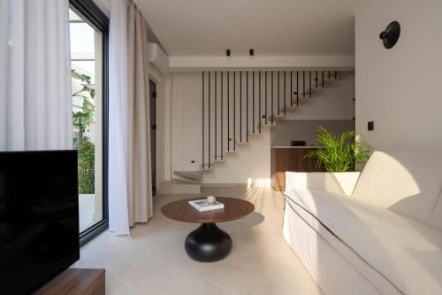 Vista Luxury Suites Hotel in Halkidiki