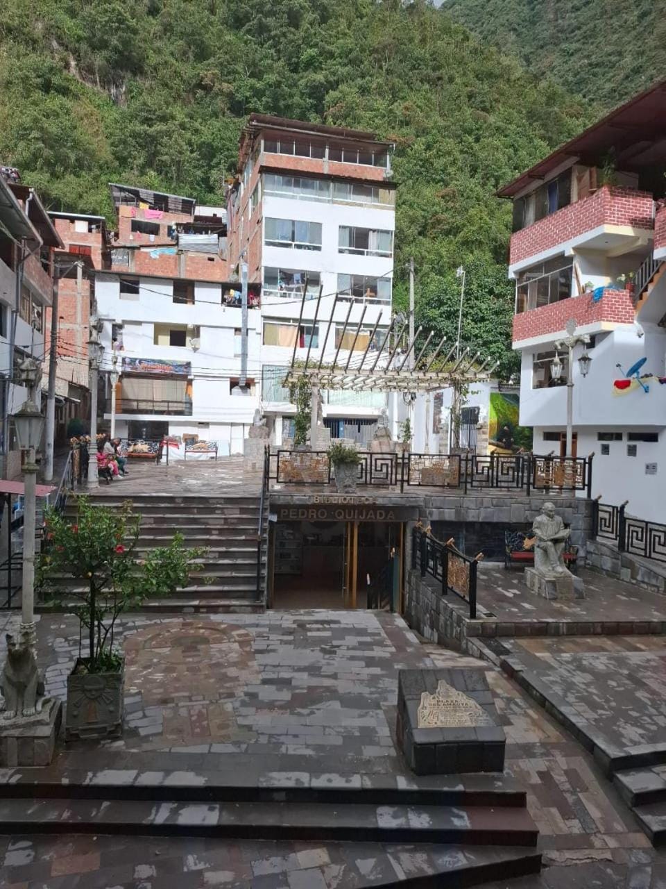 Kuntur House Machupicchu Hotel in Department of Cusco