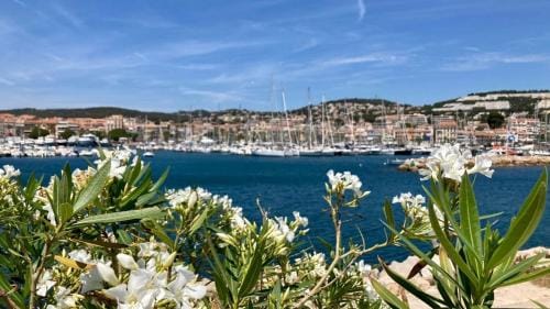 Chambre d'hote Centre Ville Bandol Hotel in French Riviera