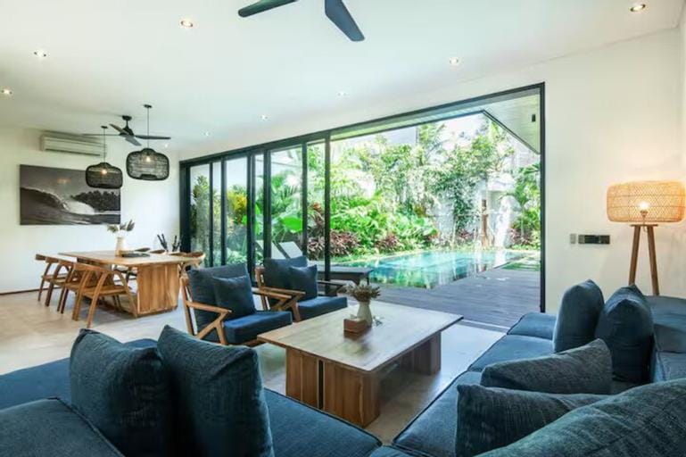 Villa Noma 4 - Modern 4br villa 190m to the beach Canggu Hotel in Mengwi