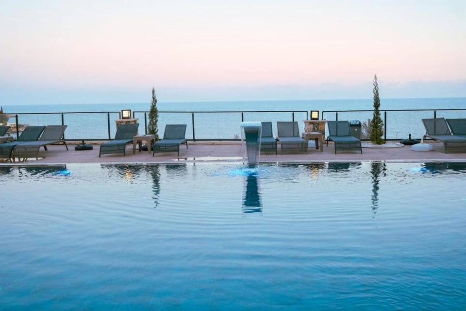 CLASS PREMİUM SUİT HOTEL Bed and Breakfast in Mersin