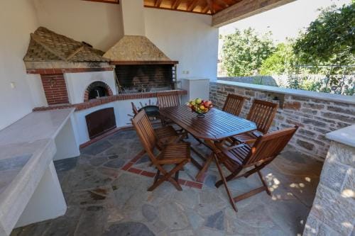 Eleni Zirganou Studios & Apartments Hotel in Magnesia Prefecture, Greece