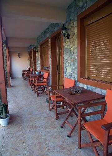 To Konaki Hotel in Decentralized Administration of Macedonia and Thrace