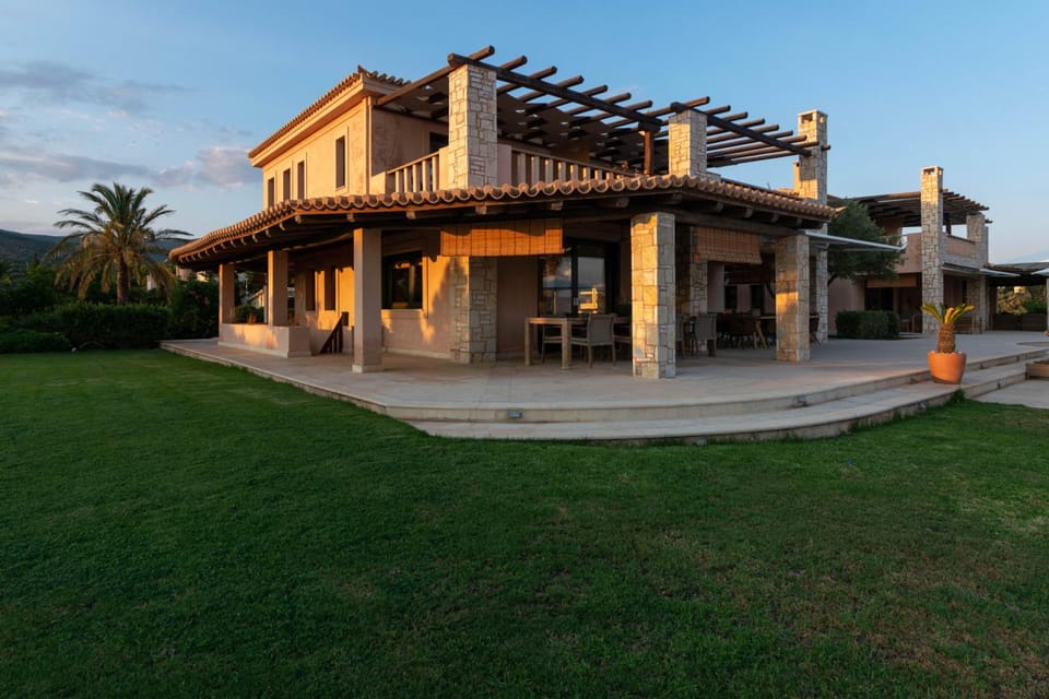 Therme Sea Luxury Lodge Apartment hotel in Argolis, Greece