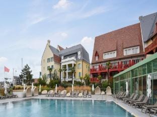 Residence PresquIle de la Touques, Deauville Hotel in Deauville
