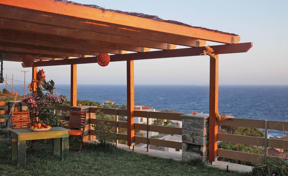 Anemi Apartments Apartment hotel in Icaria