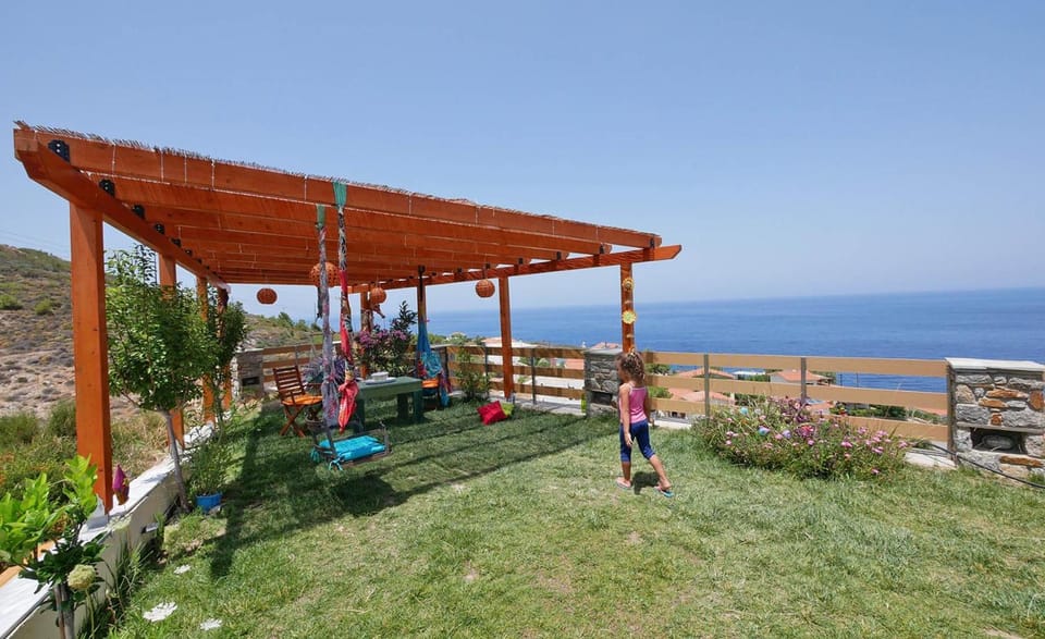 Anemi Apartments Apartment hotel in Icaria