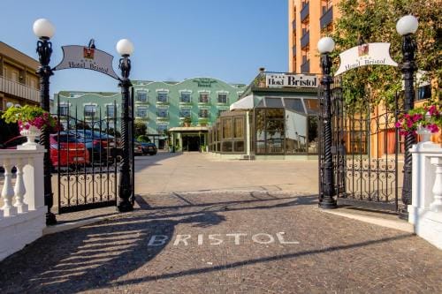 Hotel Bristol Hotel in Bellaria - Igea Marina
