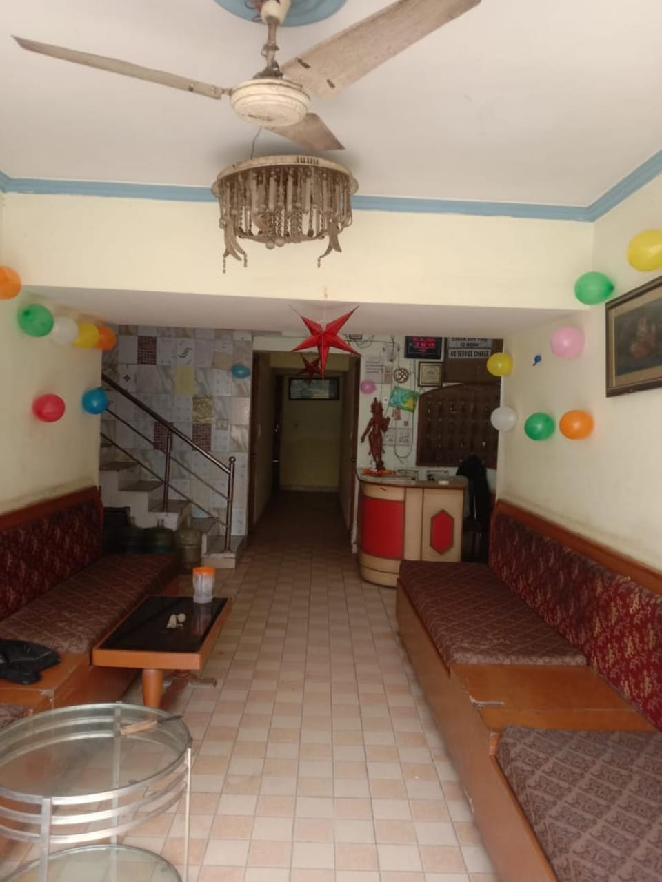 Goroomgo Viren Sofytel Agra Hotel in Agra