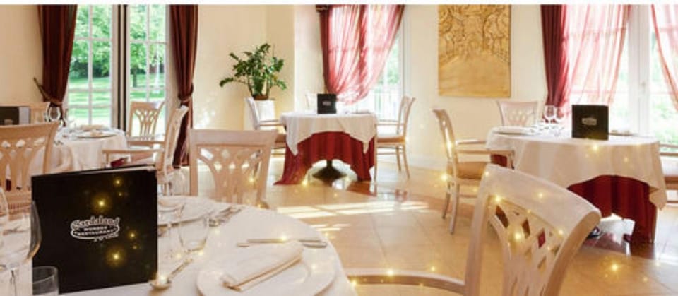 Gardaland Magic Hotel Hotel in Lake Garda