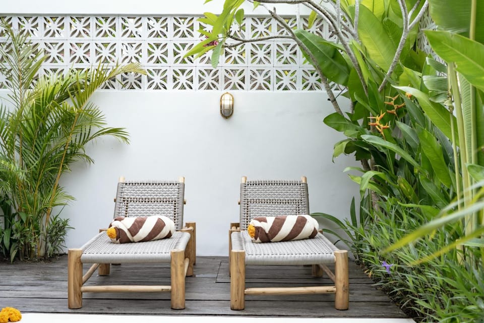 Villa Taman & Villa Serai Kedungu Hotel in Kediri