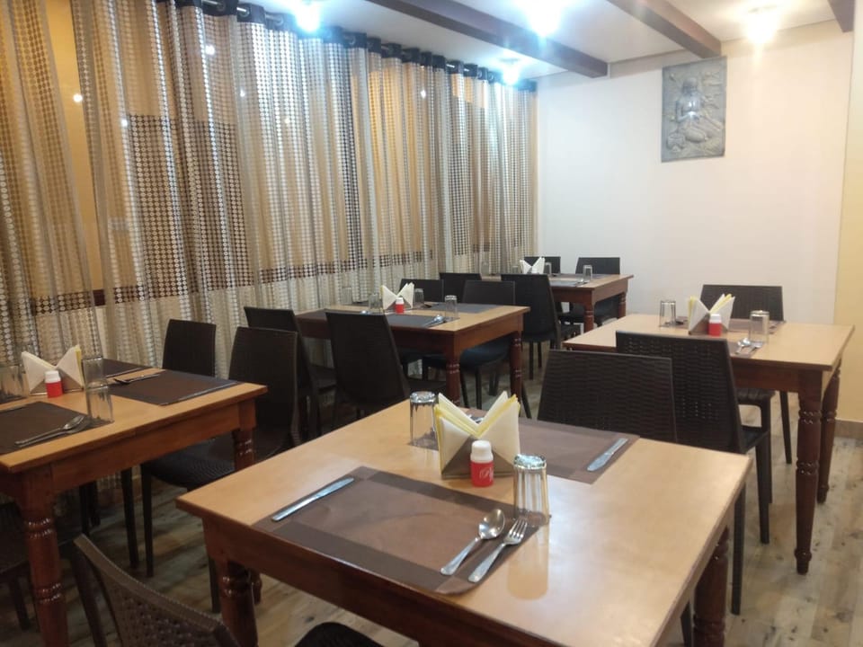 The Narayani Continental Hotel Hotel in India