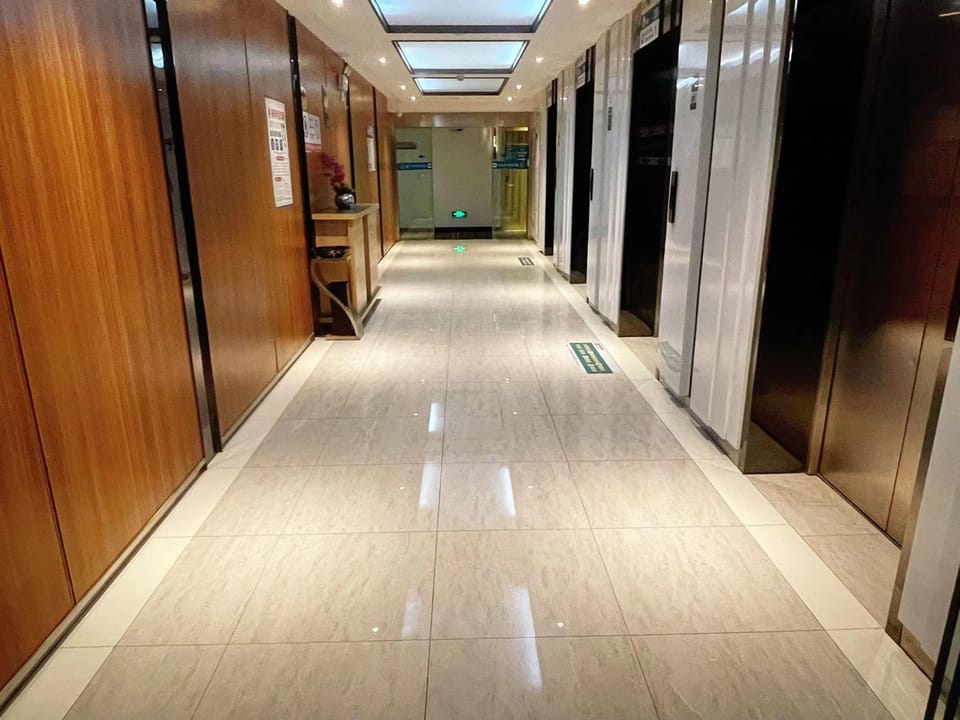 Hotel Pomelo Premier 西柚臻选武昌站酒店 Hotel in Jiangsu