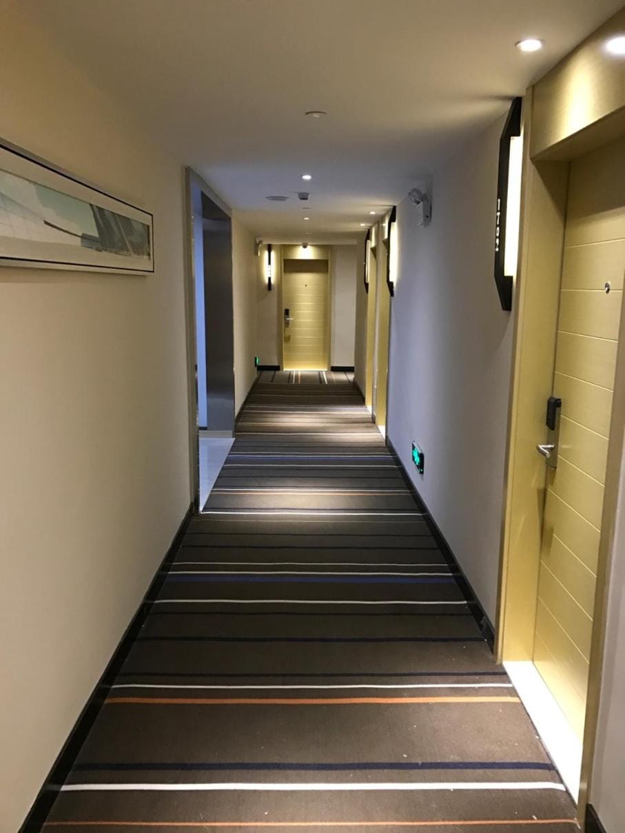 Hotel Pomelo Premier 西柚臻选武昌站酒店 Hotel in Jiangsu