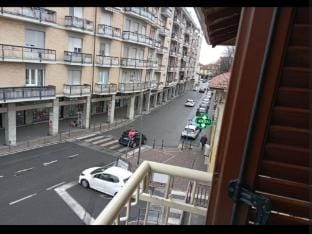 Accomodation with two beds in the historic center of Ciri Hotel in Piedmont