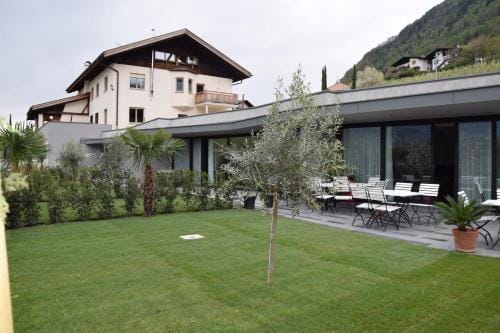 Garden-Suite Faselehof Hotel in Merano