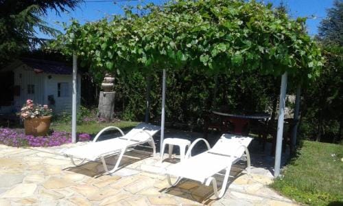 domaine de lazuel a 2,5km du centre ville Hotel in Provence-Alpes-Côte d'Azur