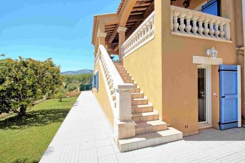 La Maison Bleue Hotel in Toulon