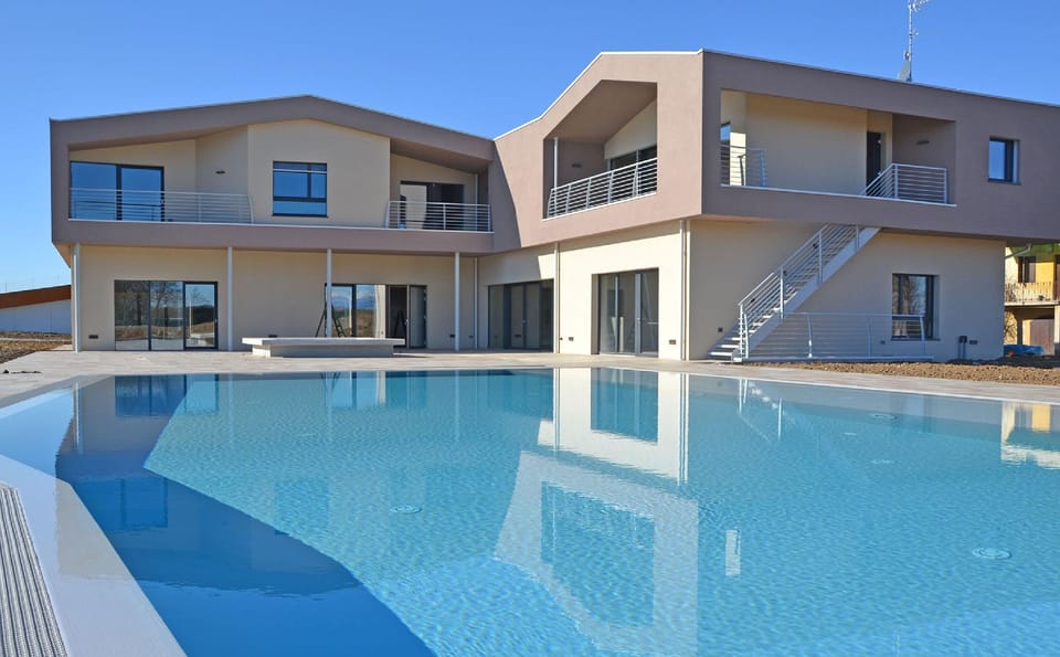 COBUE "Wine resort & Spa" Hotel in Province of Brescia