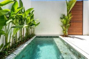Oasis Townhouse 8 by Betterplace Hotel in North Kuta