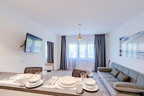 Apartments and rooms by the sea Zavalatica, Korcula - 547 Hotel in Dubrovnik-Neretva County