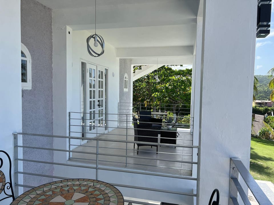 Lavender Moon Villas Hotel in Ocho Rios