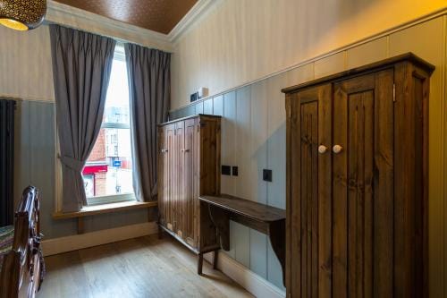 McGettigan's Townhouse - Olives & Figs Bistro Inn in Dublin