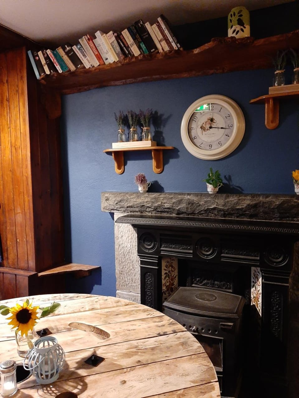 Gordon's Guesthouse Hotel in County Clare