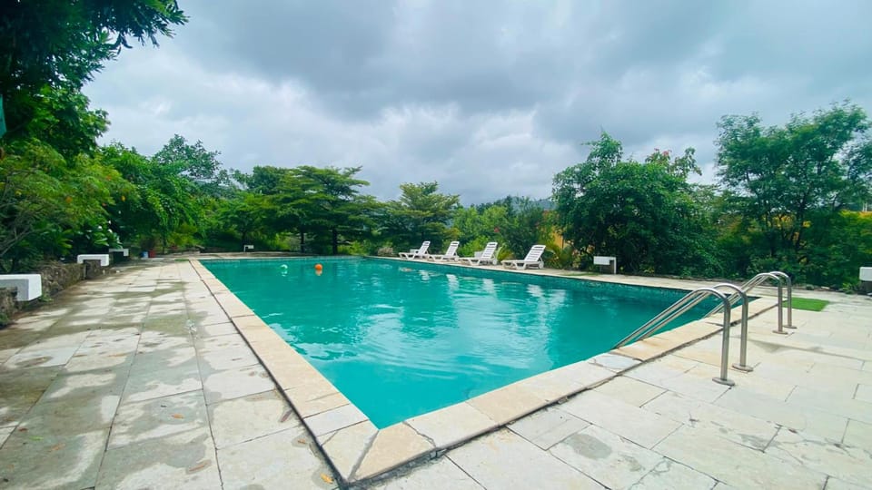 The Yellow Retreat Hotel in Maharashtra