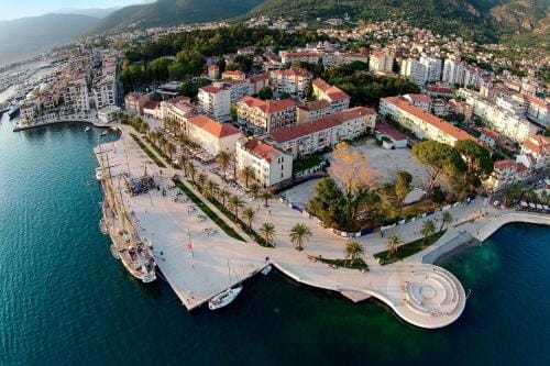 Room next to Porto Montenegro Hotel in Kotor Municipality