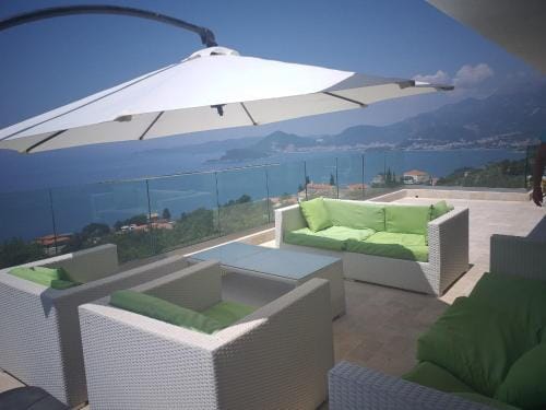 Villa Horus Hotel in Budva Municipality