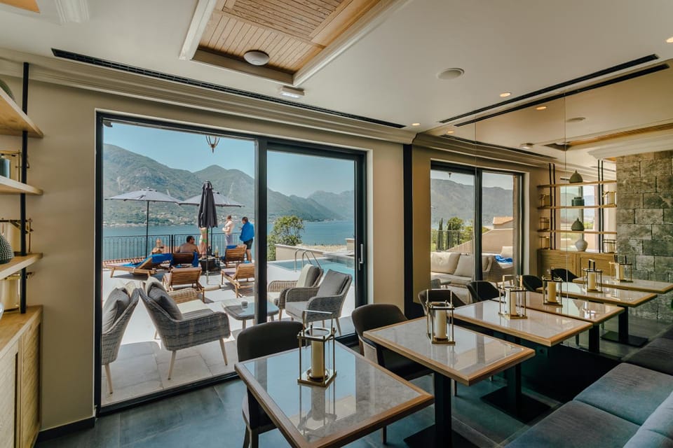 Boutique Hotel Casa del Mare - Vizura Hotel in Dobrota