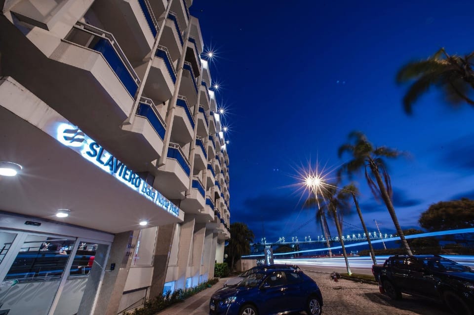 Edifício Ponte Hercílio Luz Hotel in Florianopolis