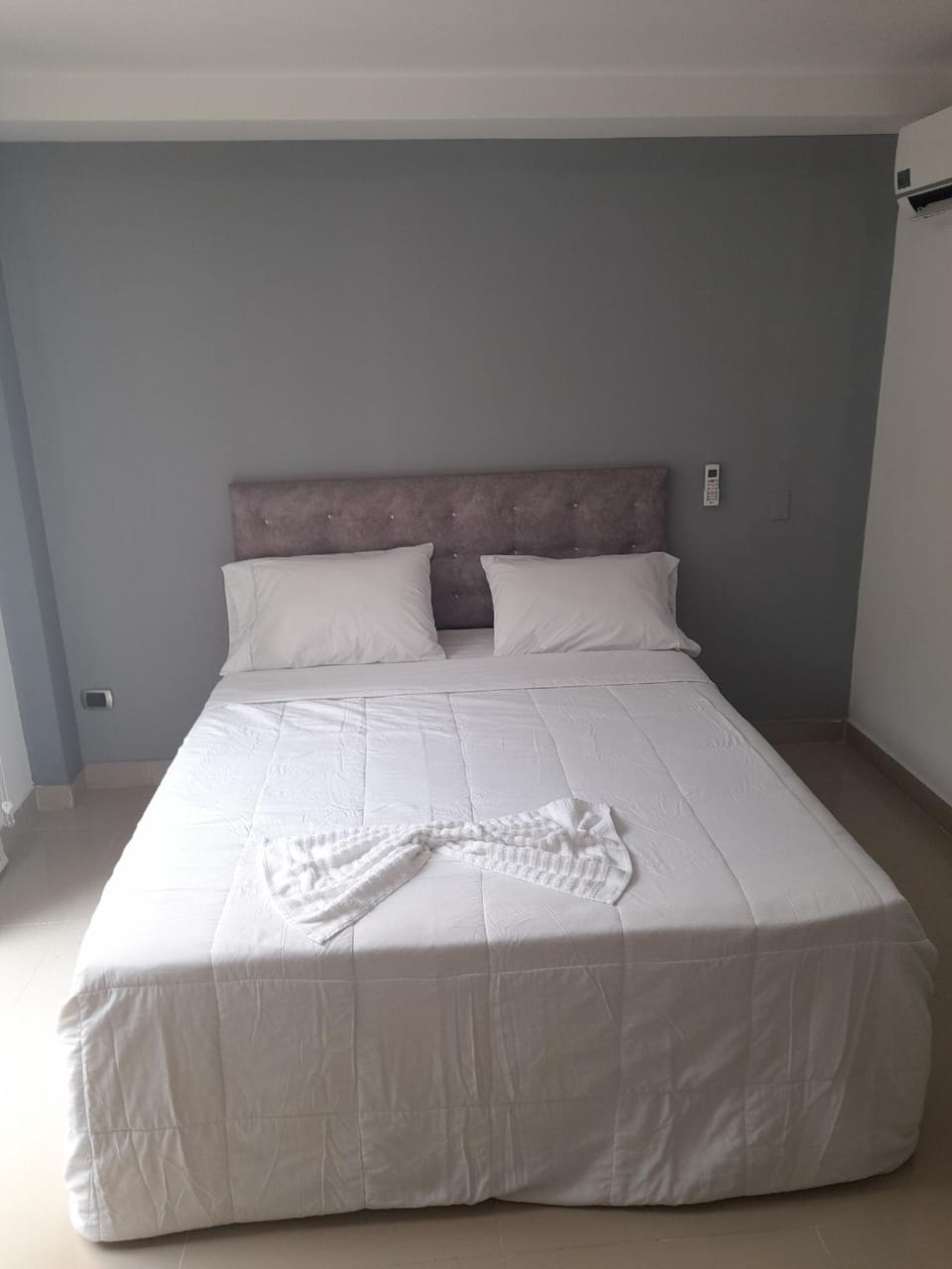 Granada suites aparta estudio Hotel in Cali