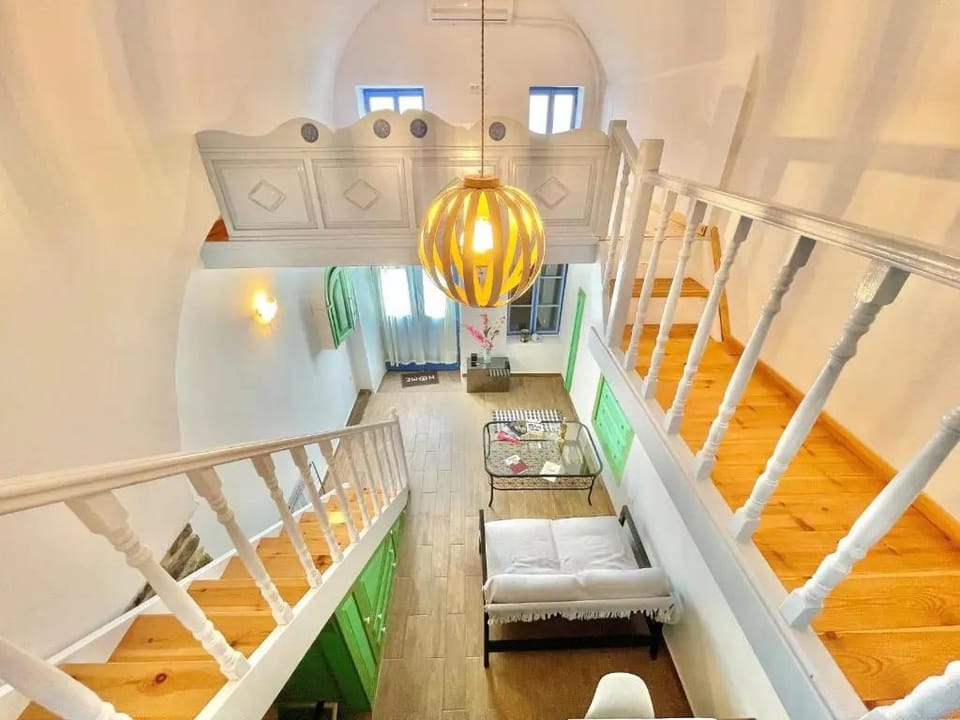 Pitini 2 - Seafront - Harbour view Hotel in Decentralized Administration of the Aegean
