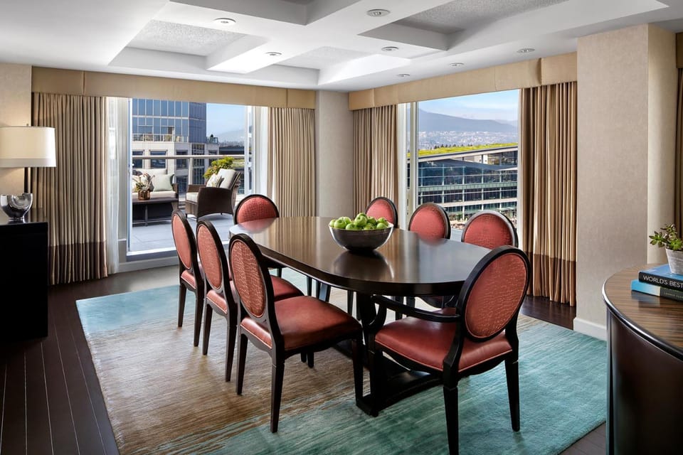 Fairmont Waterfront Hotel in Vancouver