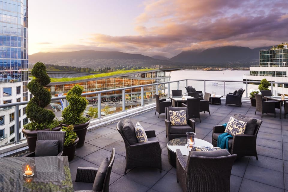 Fairmont Waterfront Hotel in Vancouver