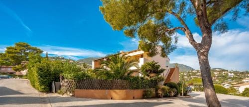 Residence Partenaire Le domaine de Garlande Hotel in Cavalaire-sur-Mer