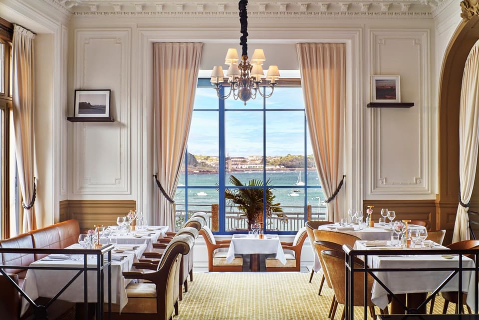 Hotel Barriere Le Grand Hotel Dinard Hotel in Dinard