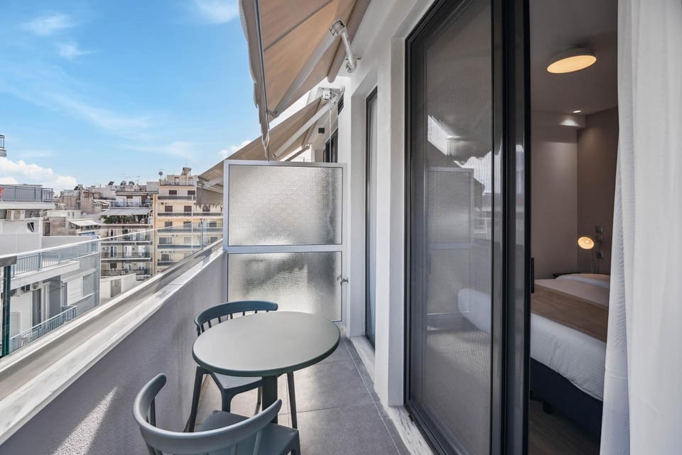 Limehome Piraeus Olive Hotel in Pireas
