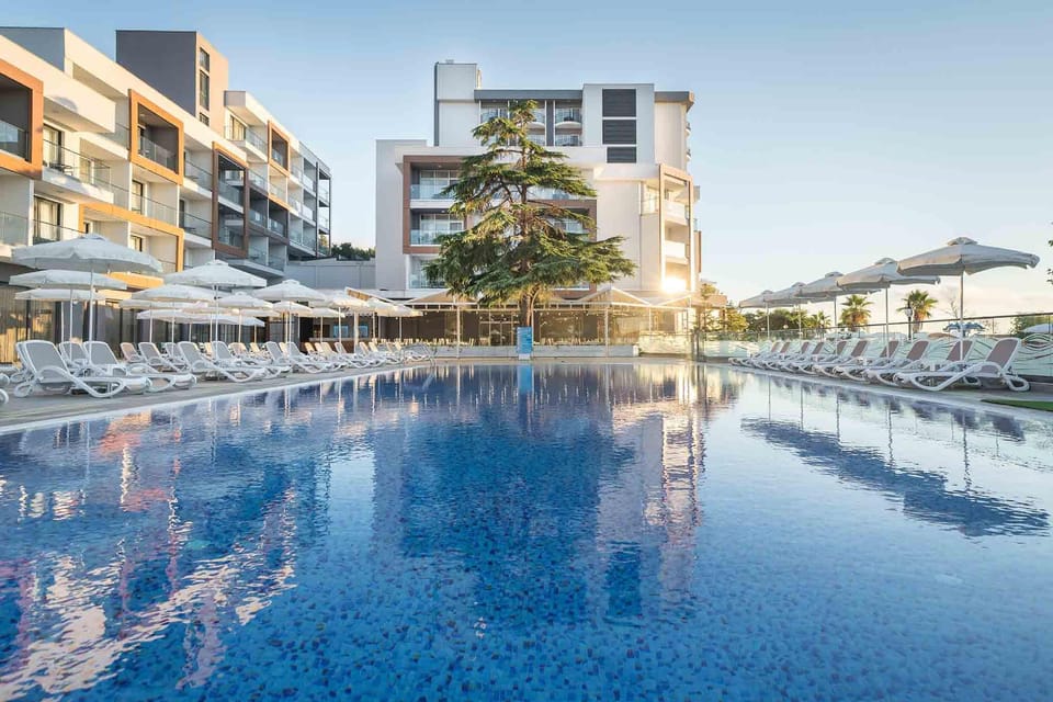 GRIFID Encanto Beach Hotel - MediSPA, Ultra All Inclusive & Private Beach Hotel in Varna