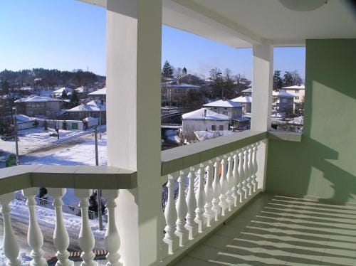 Karadzhovy Guest House Hotel in Plovdiv Province